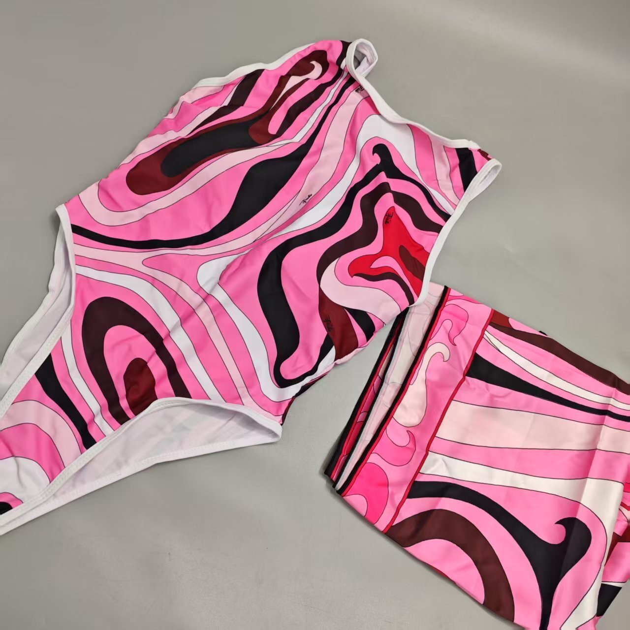 Strawberry Pucci 2-Piece